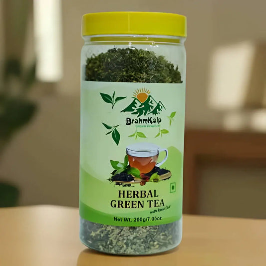 Herbal infusion green tea by Brahmkalp in a 200g pack emphasizing immunity and digestive support.